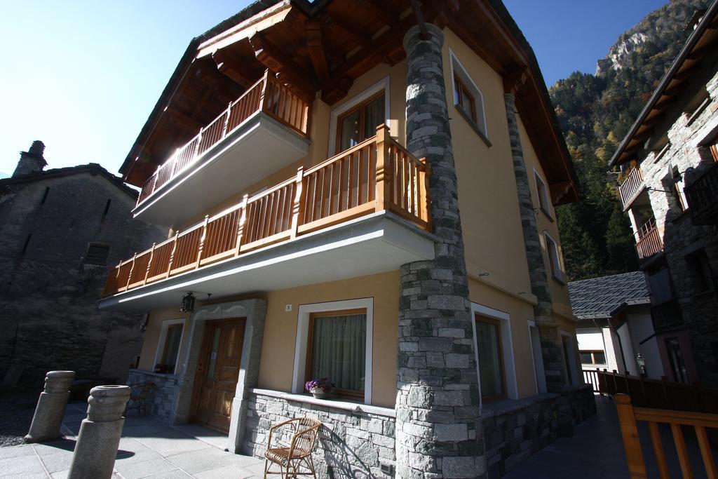 Villa Giuditta Residence Gaby Exterior photo
