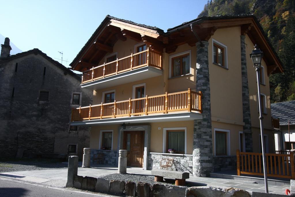 Villa Giuditta Residence Gaby Exterior photo