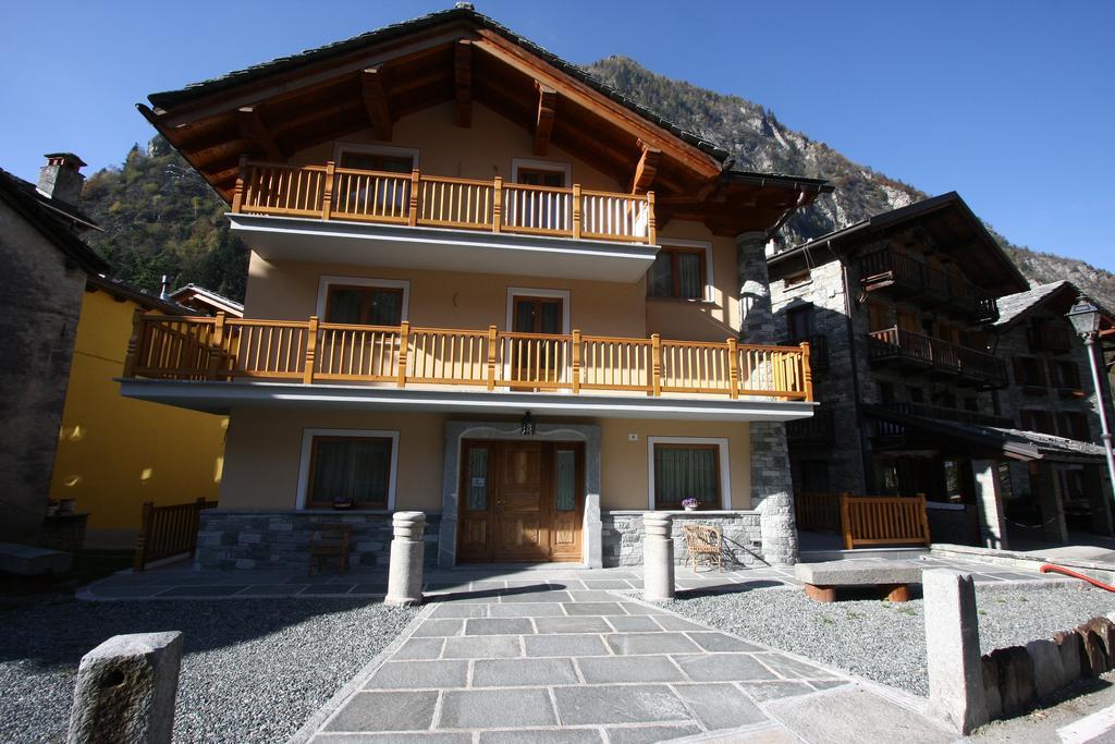 Villa Giuditta Residence Gaby Exterior photo